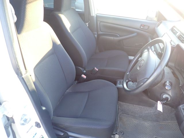 Toyota PROBOX VAN 2016-11 18521-17