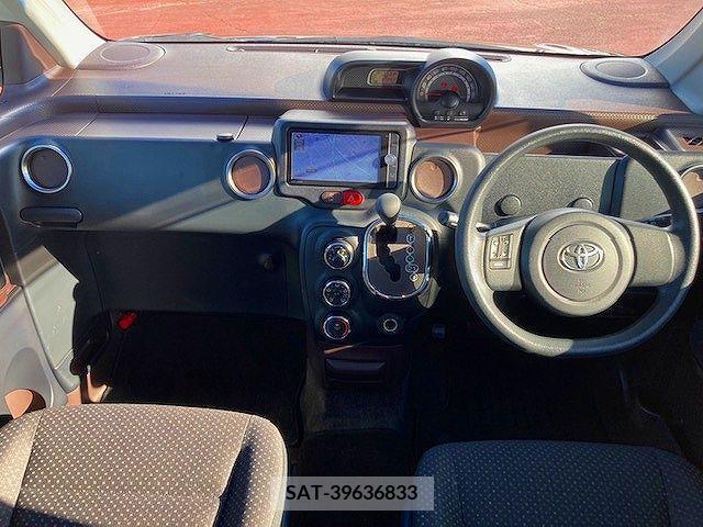 Toyota SPADE 2014-06 232466-1