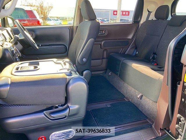 Toyota SPADE 2014-06 232466-21