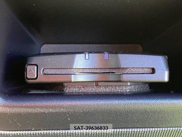 Toyota SPADE 2014-06 232466-11