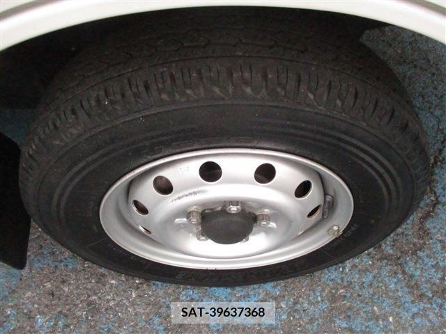 Mazda BONGO TRUCK 2012-05 206632-18