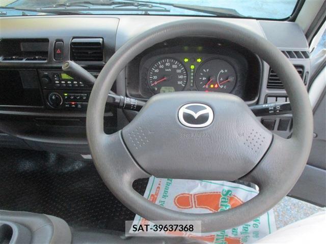 Mazda BONGO TRUCK 2012-05 206632-9