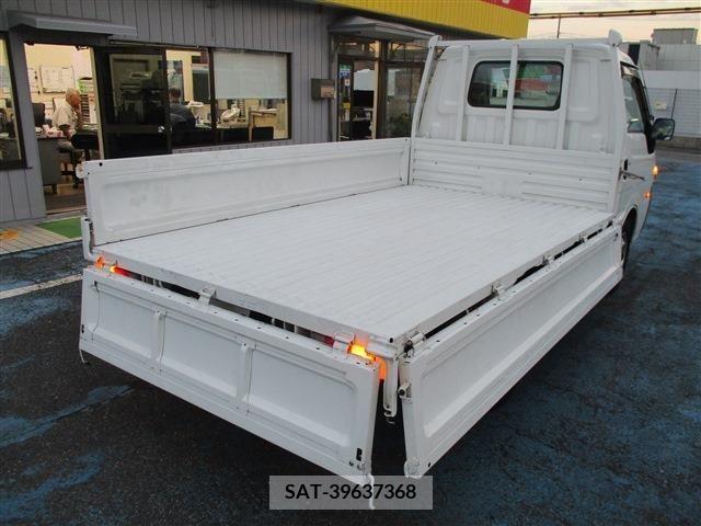 Mazda BONGO TRUCK 2012-05 206632-6