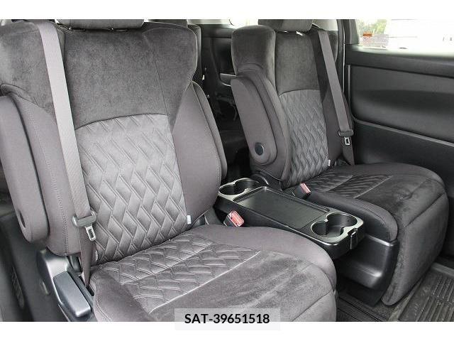 Toyota ALPHARD 2018-12 205858-13
