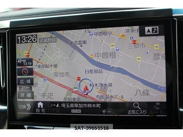 Toyota ALPHARD 2018-12 205858-1