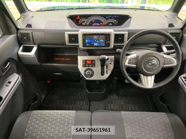 Daihatsu WAKE 2016-01 379864-1