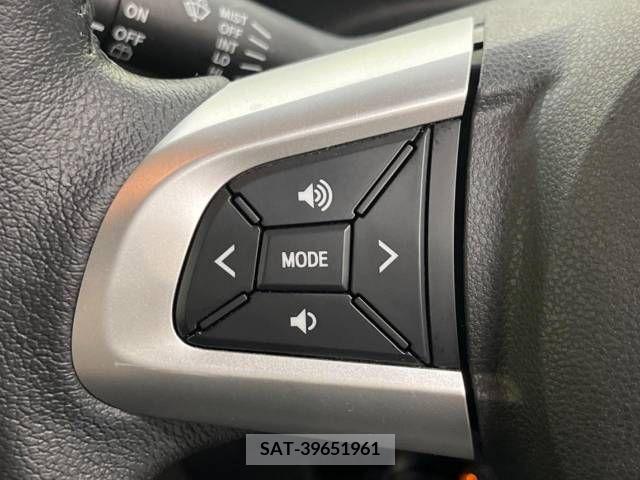 Daihatsu WAKE 2016-01 379864-5