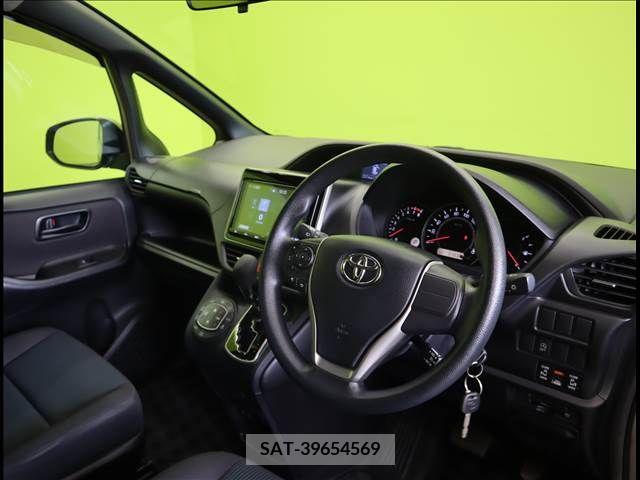 Toyota NOAH 2018-11 203393-15
