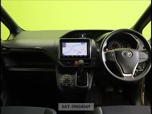 Toyota NOAH 2018-11 203393-2