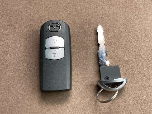 Mazda DEMIO 2017-01 181719-29