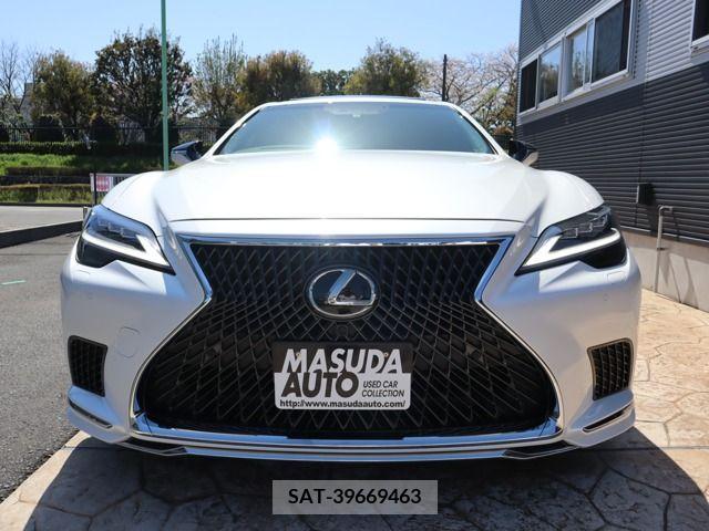 Lexus LS 2021-04 235917-1