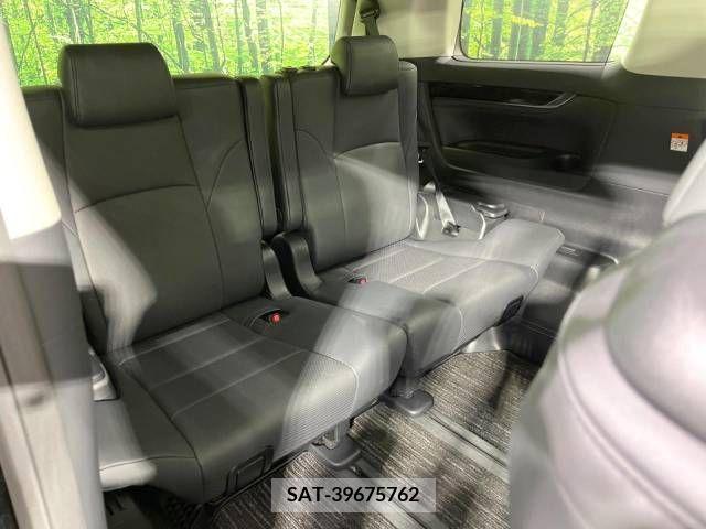Toyota ALPHARD 2022-11 382358-10