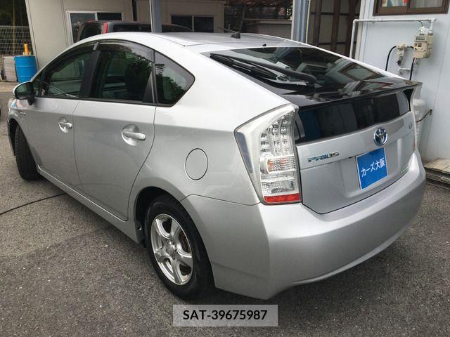 Toyota PRIUS 2011-09 326494-3