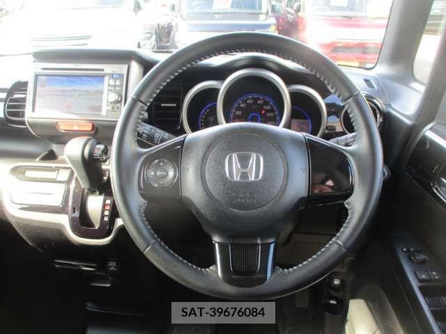 Honda N BOX CUSTOM 2013-08 392786-13