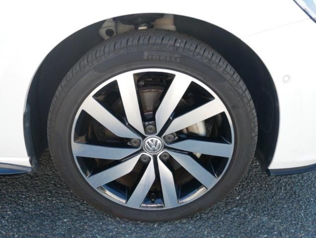 VolksWagen GOLF TOURAN 2019-09 14017-12