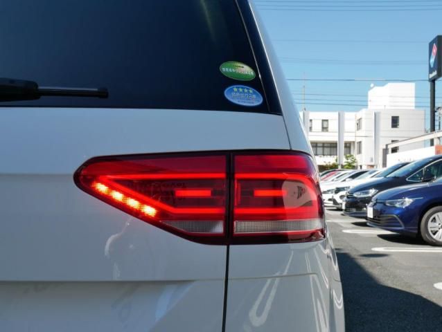 VolksWagen GOLF TOURAN 2019-09 14017-11