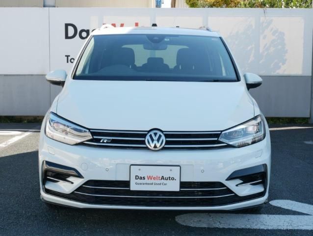 VolksWagen GOLF TOURAN 2019-09 14017-3