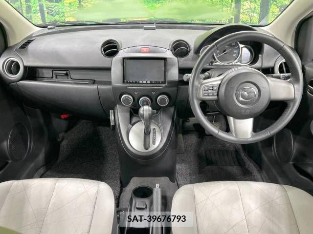 Mazda DEMIO 2011-08 343560-1