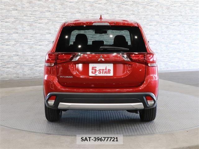 Mitsubishi OUTLANDER 2016-02 202702-9