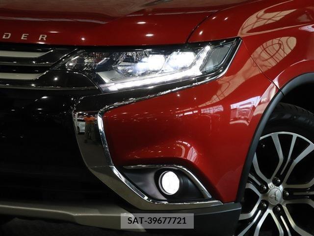 Mitsubishi OUTLANDER 2016-02 202702-10