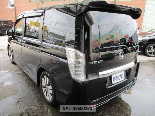 Honda STEP WGN 2013-09 324646-4