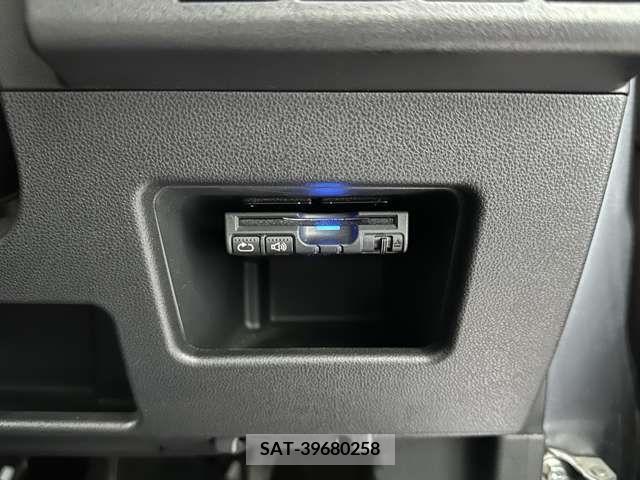 Daihatsu WAKE 2014-12 235599-17