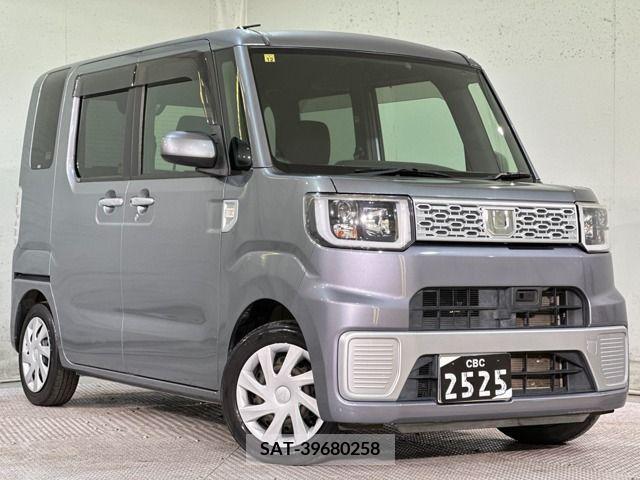 Daihatsu WAKE 2014-12 235599-0