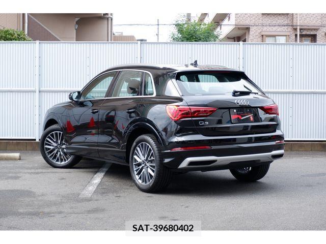 Audi Q3 2023-02 205714-2