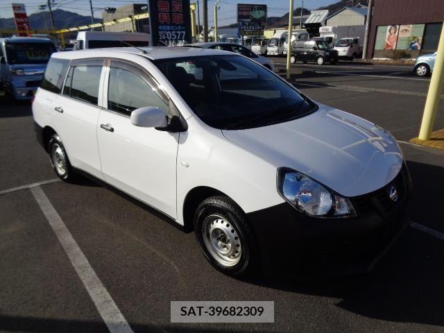 Nissan AD VAN 2017-02 254240-2