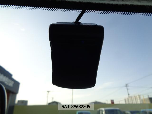Nissan AD VAN 2017-02 254240-14