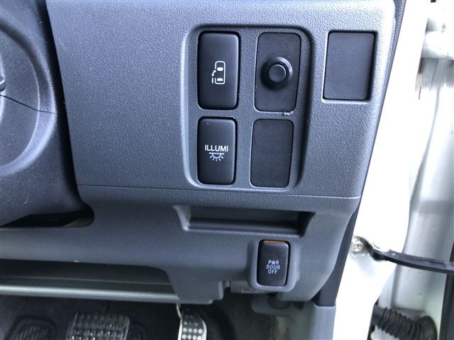 Daihatsu TANTO CUSTOM 2009-12 779-20