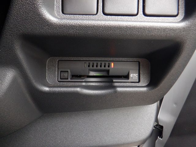 Toyota HIACE VAN 2018-07 4992-8