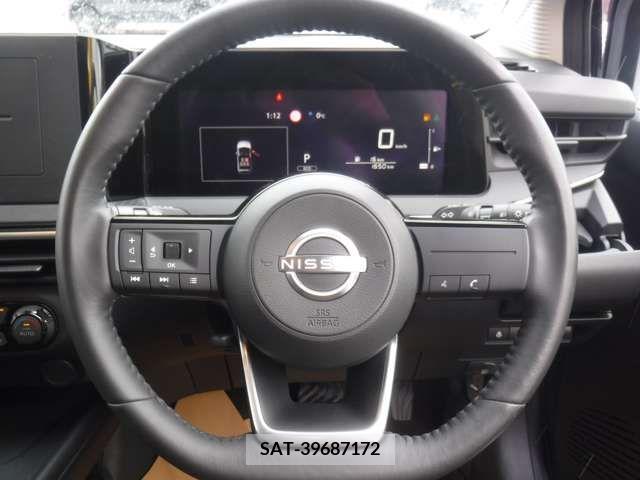 Nissan NOTE 2023-03 221698-3