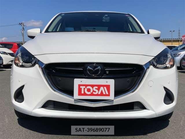 Mazda DEMIO 2018-12 232024-4