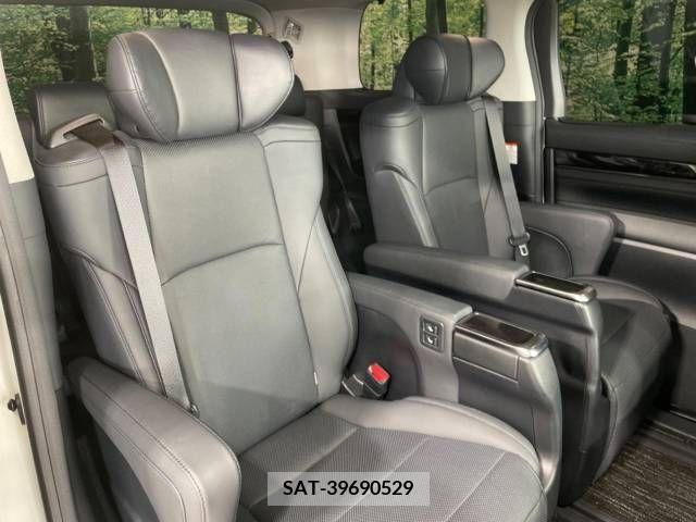 Toyota ALPHARD 2021-12 280394-8