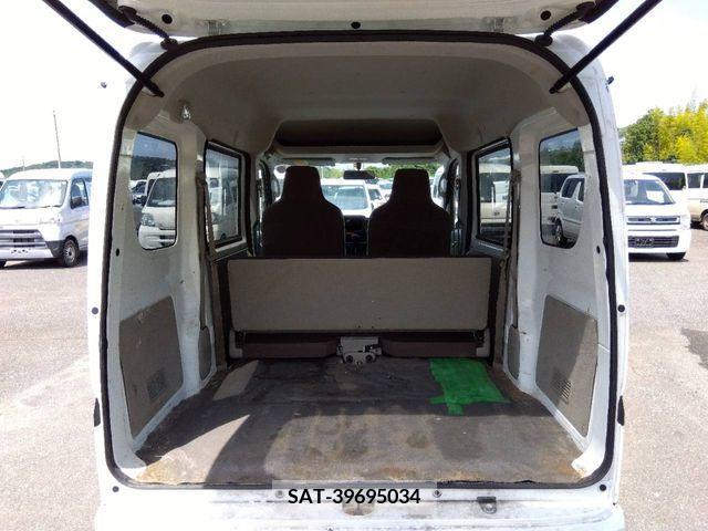 Suzuki EVERY 2020-12 301630-2