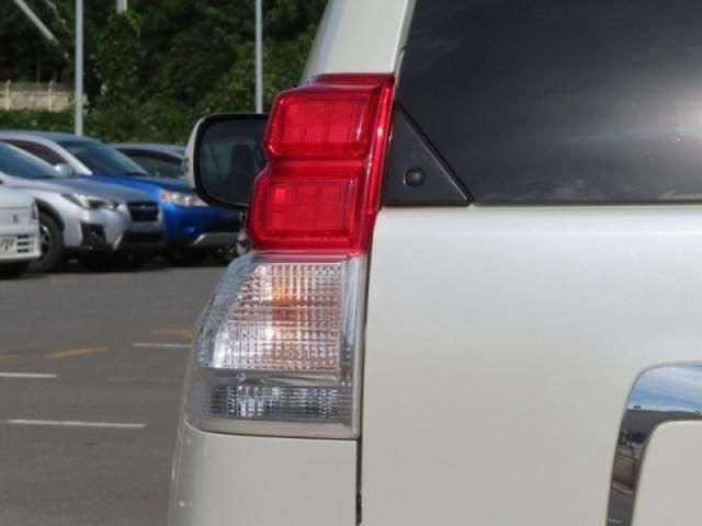 Toyota PRADO 2013-01 15705-26