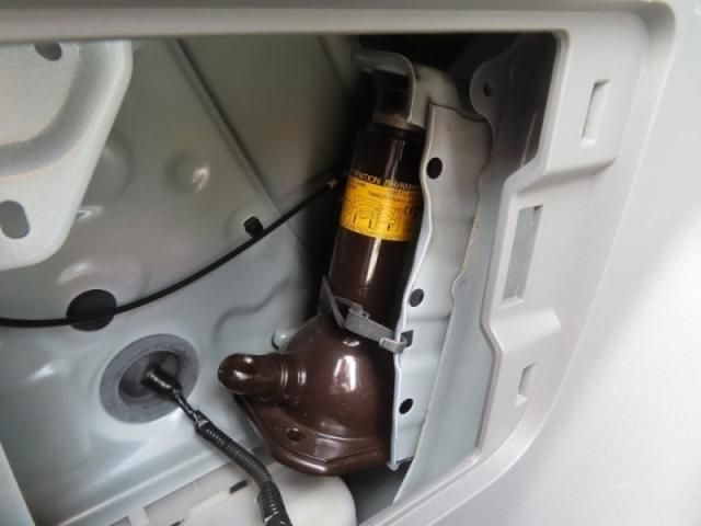 Toyota PRADO 2013-01 15705-22