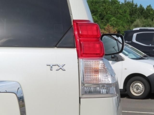 Toyota PRADO 2013-01 15705-27