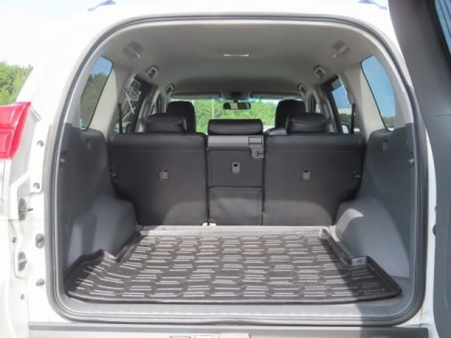 Toyota PRADO 2013-01 15705-17