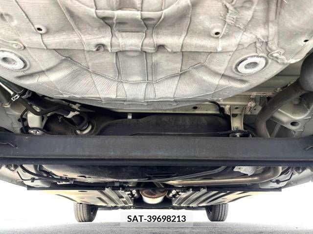Suzuki SWIFT 2019-09 254328-19