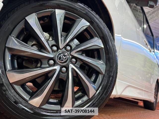 Toyota VOXY 2022-02 380480-13