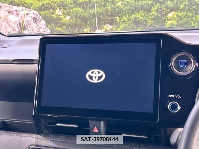 Toyota VOXY 2022-02 380480-3