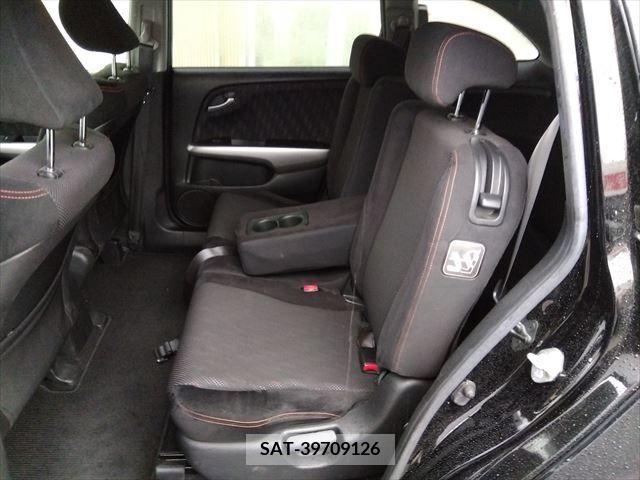 Honda STREAM 2010-09 220110-4