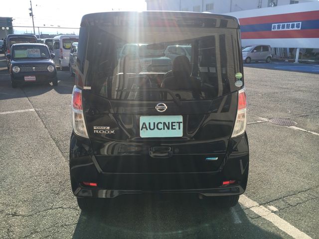 Nissan DAYZ ROOX 2014-12 13203-4
