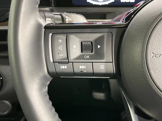 Nissan AURA 2023-06 189056-7