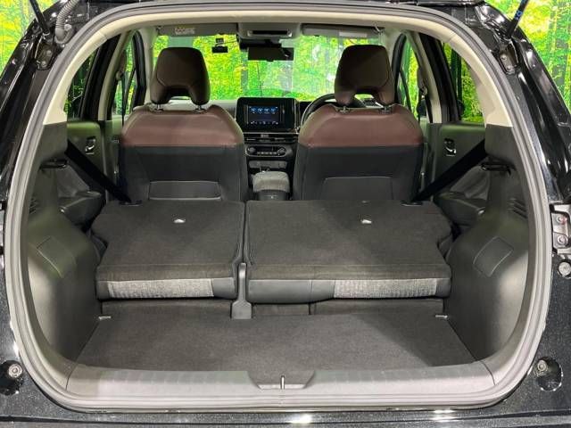 Nissan AURA 2023-06 189056-10