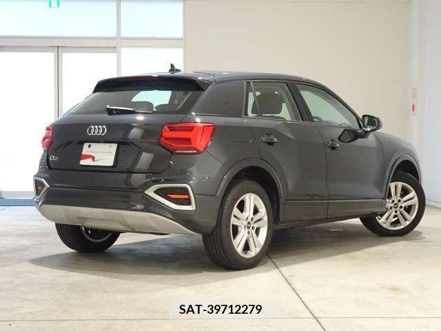 Audi Q2 2021-08 211249-1