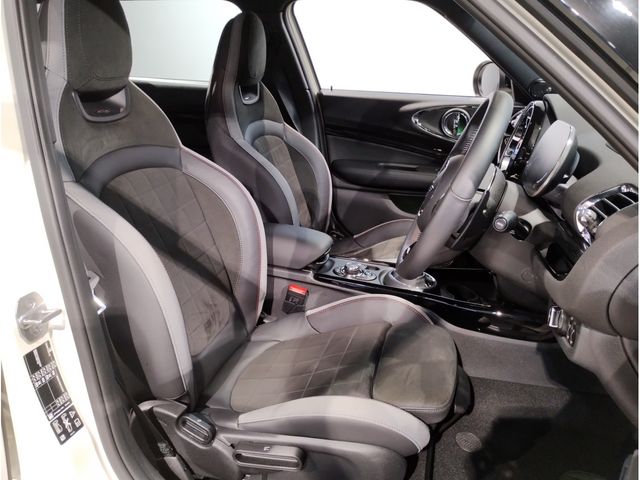 Bmw MINI CLUBMAN 2022-10 15312-7
