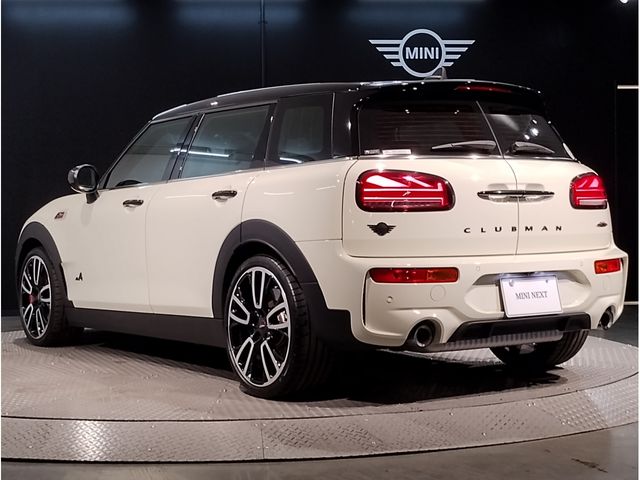 Bmw MINI CLUBMAN 2022-10 15312-1